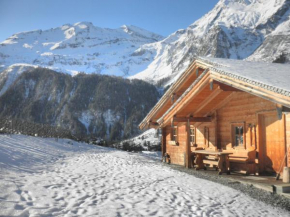 Farmhouse with views over the valley
